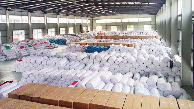 Roll-and-Mat-Packing